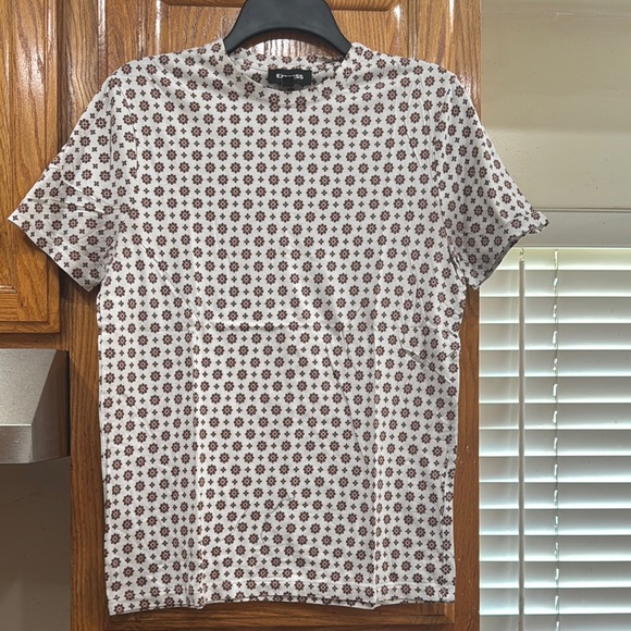Express Other - MEN’s Express Patterned White and Brown Shirt size SMALL (36-38)